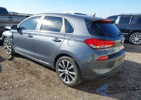 2019 Hyundai Elantra Gt from USA, damaged, VIN KMHH35LE8KU104144